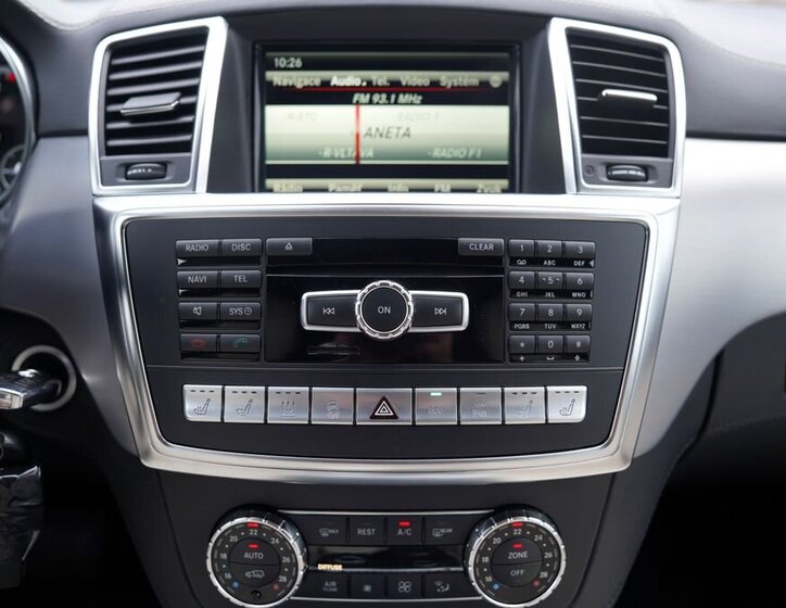 Mercedes-Benz GL SUV 3,0 l 190 kw