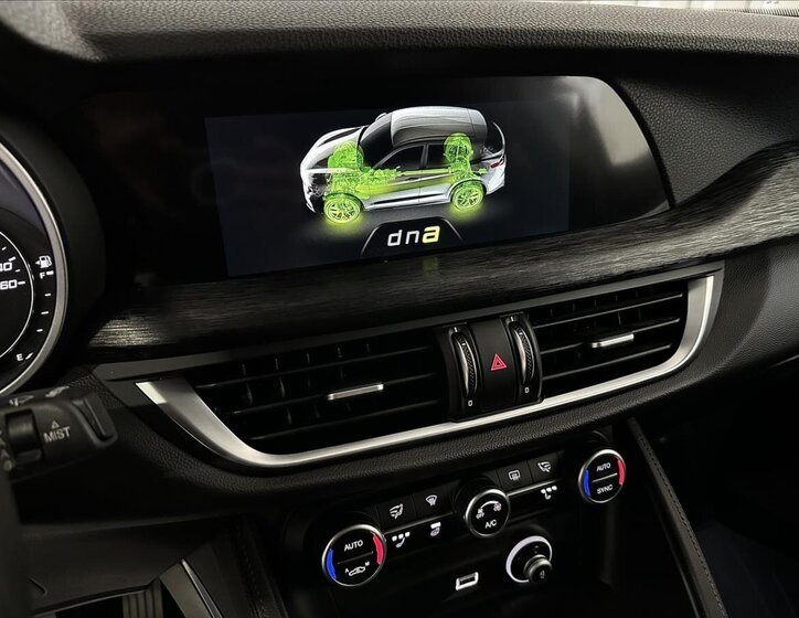 Alfa Romeo Stelvio SUV 2,1 l 154 kw