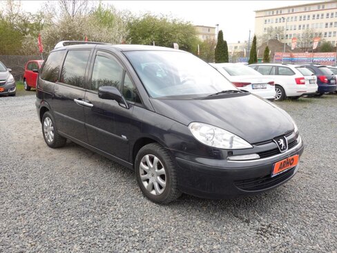 Peugeot 807 MPV 2,2 l 94 kw