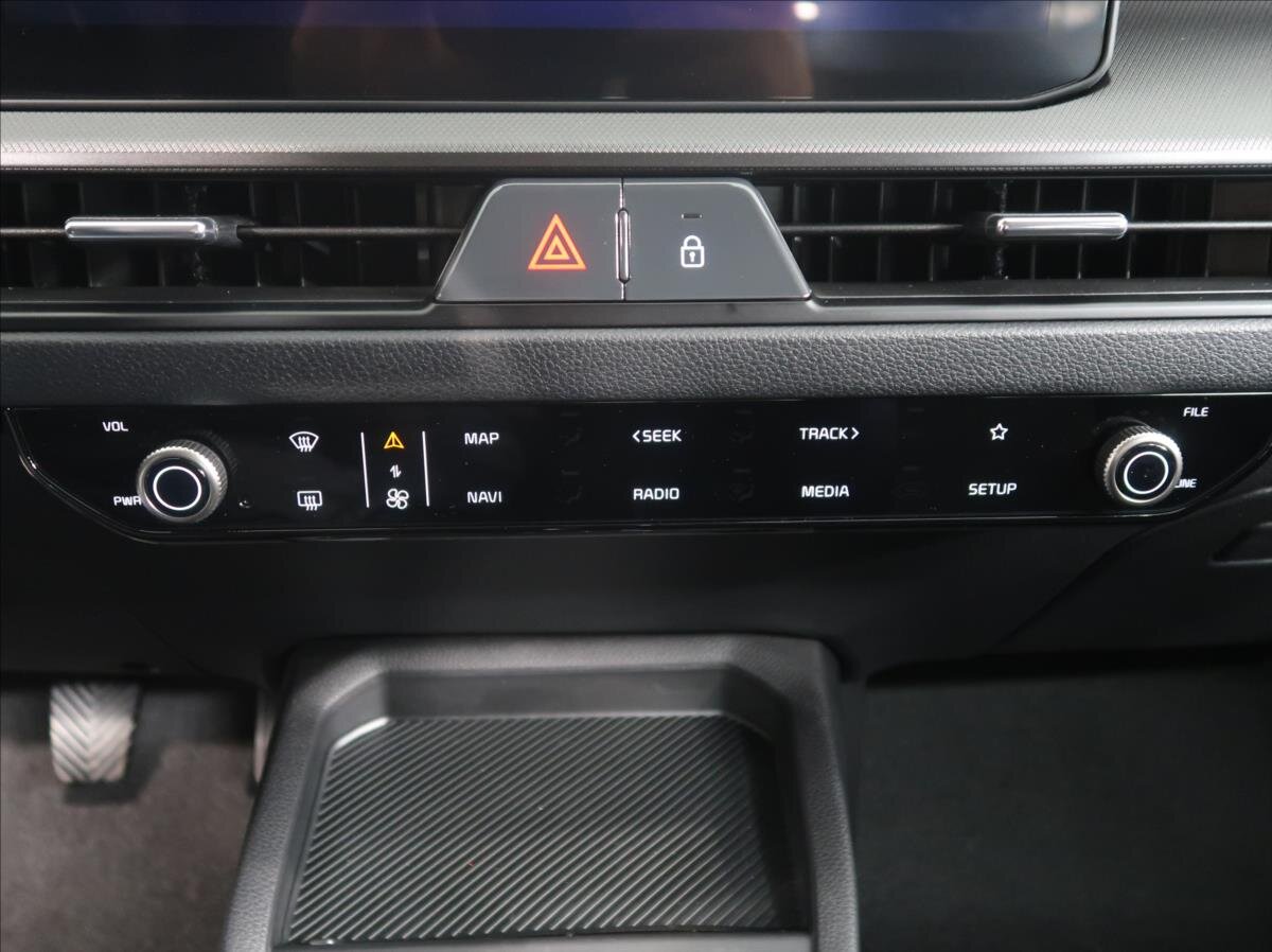 KIA Stonic SUV / Terénní 998,0 74 kw