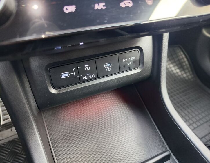 Hyundai Tucson SUV 1,6 l 118 kw