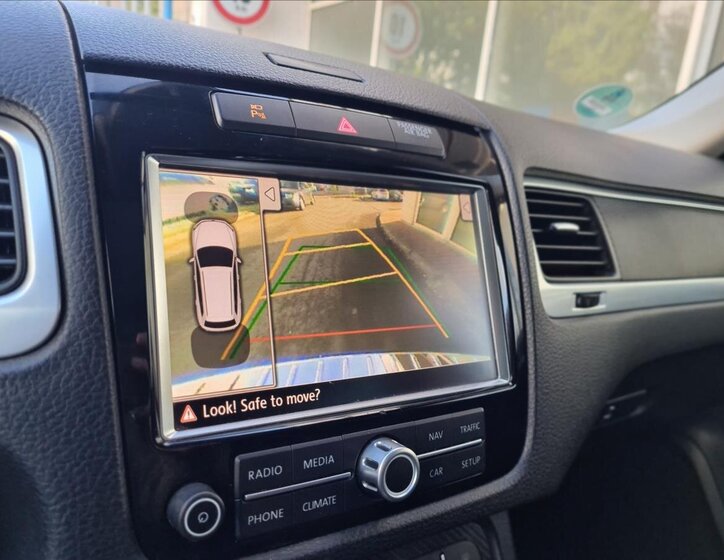 Volkswagen Touareg SUV 4,1 l 250 kw