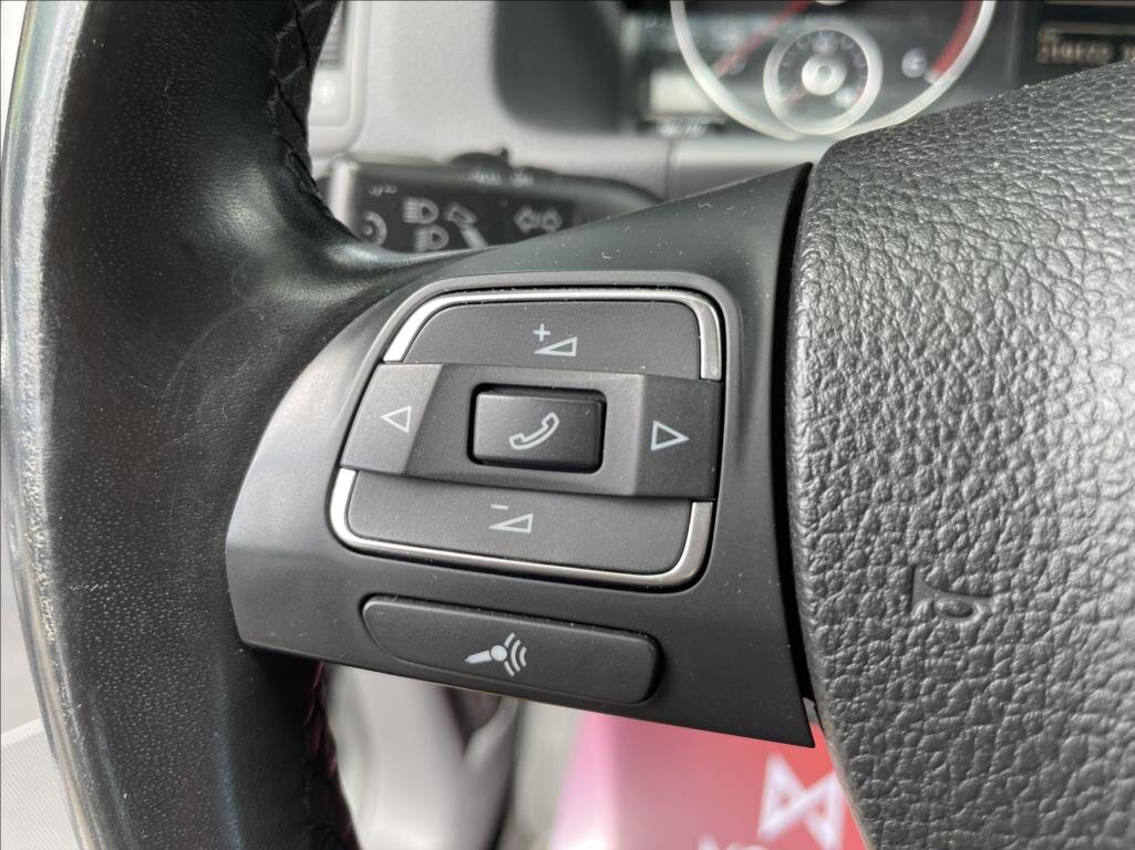 Volkswagen Touran MPV 1,6 l 66 kw