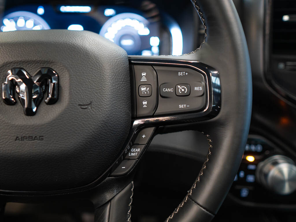 Dodge RAM Pick-up 5,7 l 291 kw