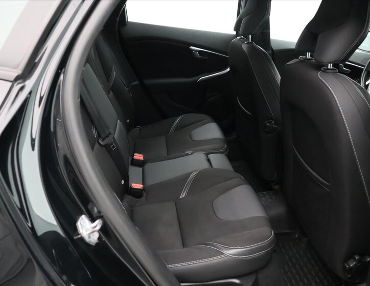 Volvo V40 Hatchback 2,0 l 88 kw