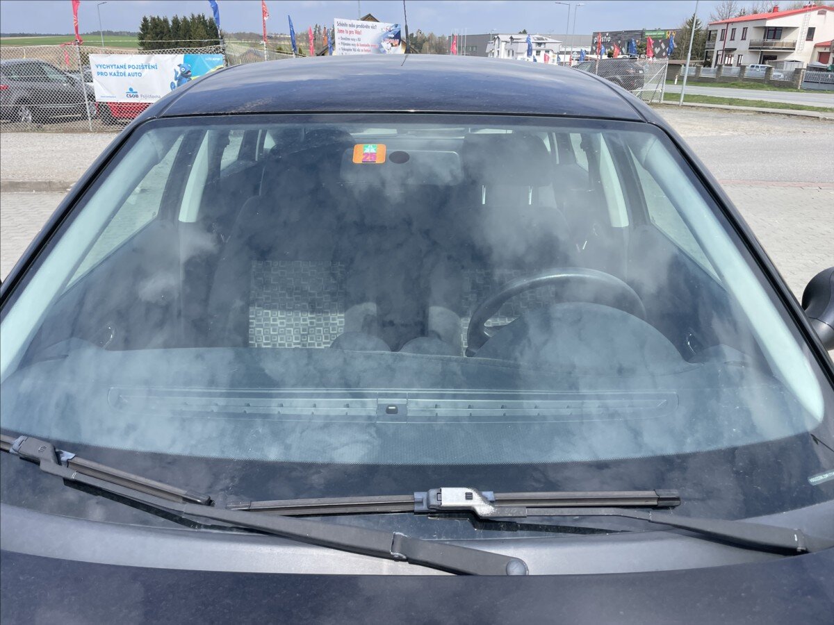 Seat Ibiza Hatchback 1,6 l 77 kw