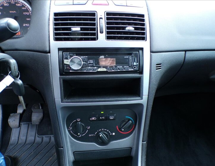 Peugeot 307 Hatchback 1,6 l 80 kw