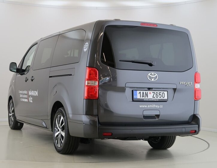 Toyota ProAce Verso VAN / Minibus 2,2 l 0