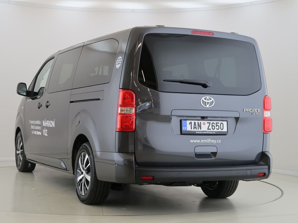 Toyota ProAce Verso VAN / Minibus 2,2 l 0