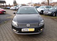 Volkswagen Passat 2