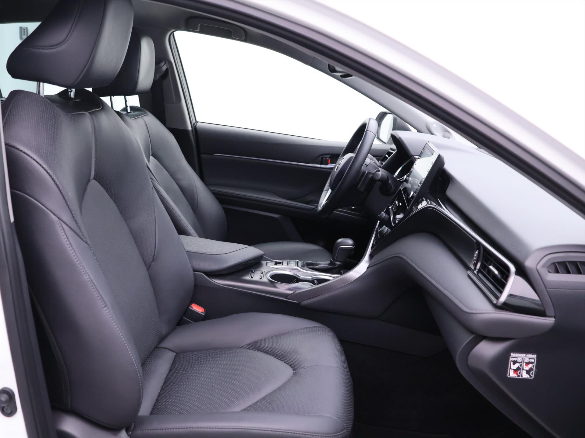 Toyota Camry Sedan / Limuzína 2,5 l 131 kw