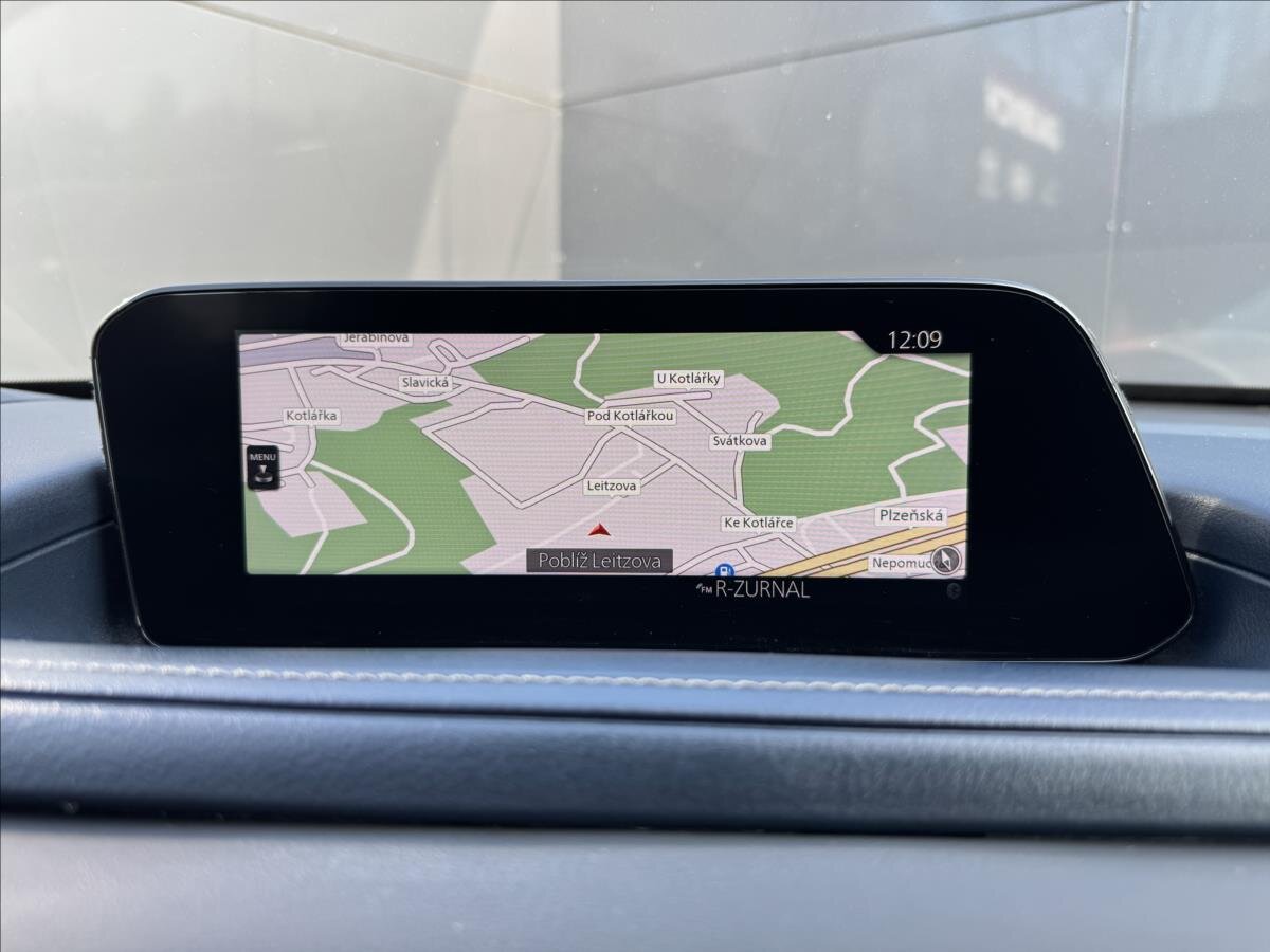 Mazda CX-30 CUV / Crossover 2,0 l 90 kw