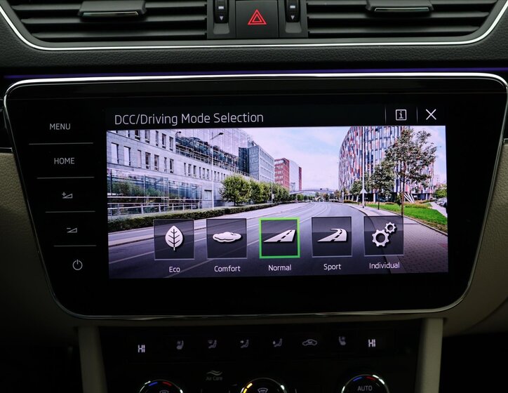 Škoda Superb Liftback 2,0 l 200 kw