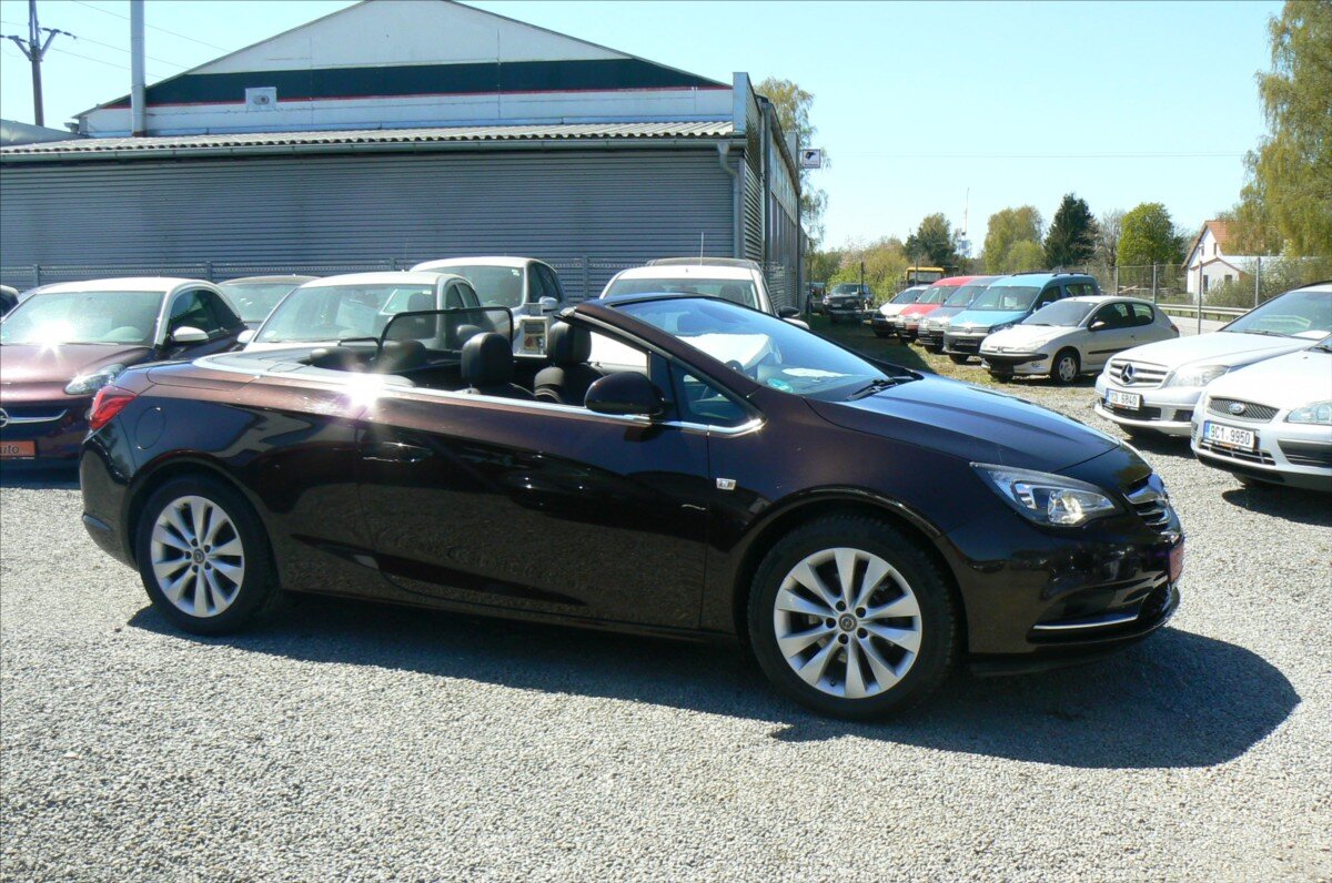 Opel Cascada Kabriolet 1,4 l 103 kw