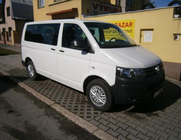 Volkswagen Transporter 1