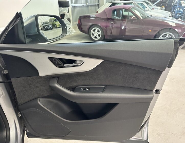 Audi SQ8 SUV 4,0 l 373 kw