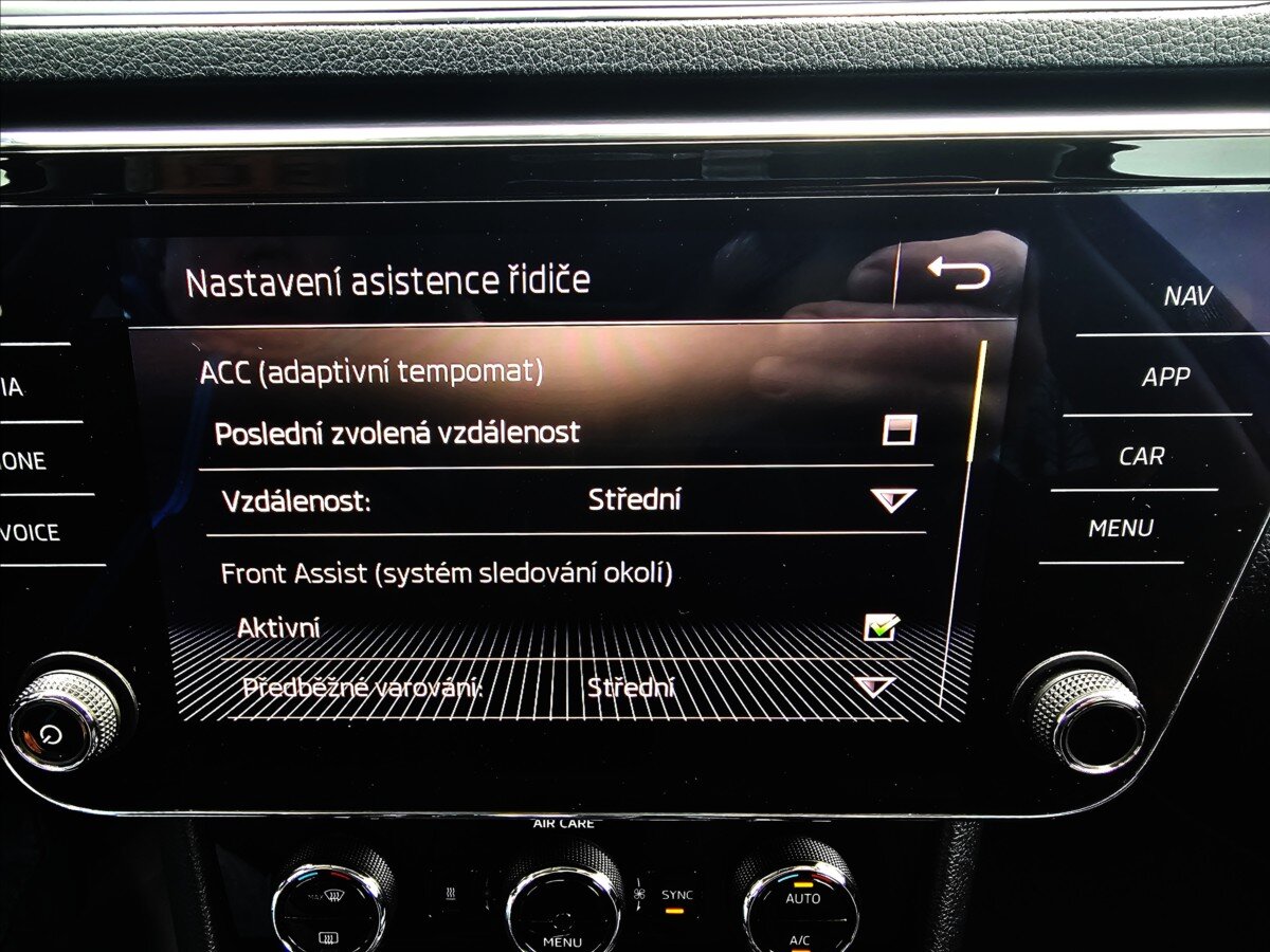 Škoda Superb Kombi 2,0 l 140 kw