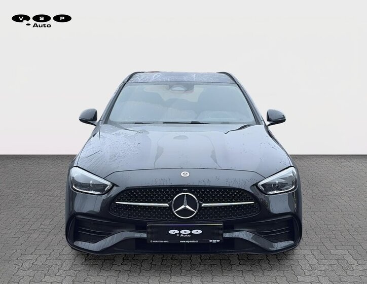 Mercedes-Benz Třídy C Kombi 2,0 l 157 kw