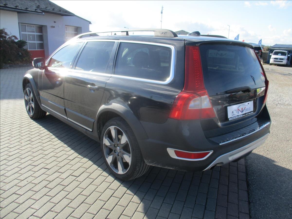 Volvo XC70