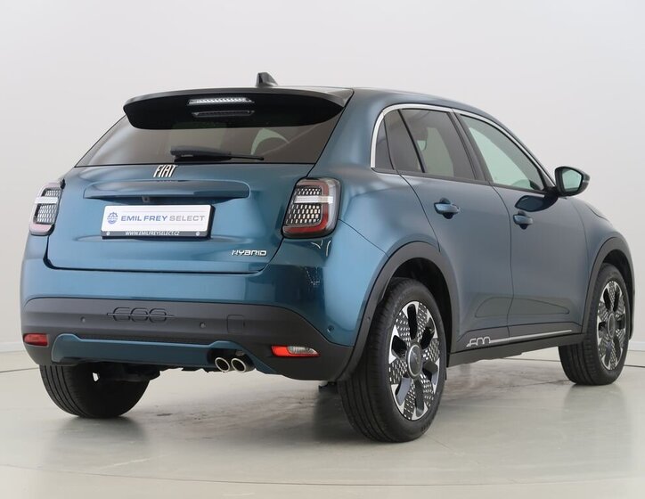 Fiat 600 SUV / Terénní 1,2 l 100 kw