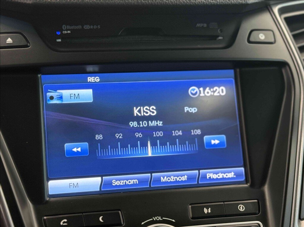 Hyundai Santa Fe SUV / Terénní 2,2 l 145 kw