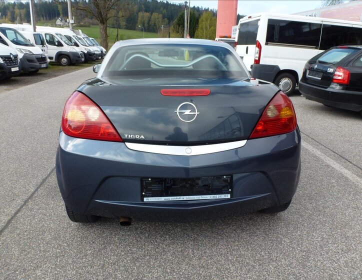 Opel Tigra Kabriolet 1,4 l 66 kw