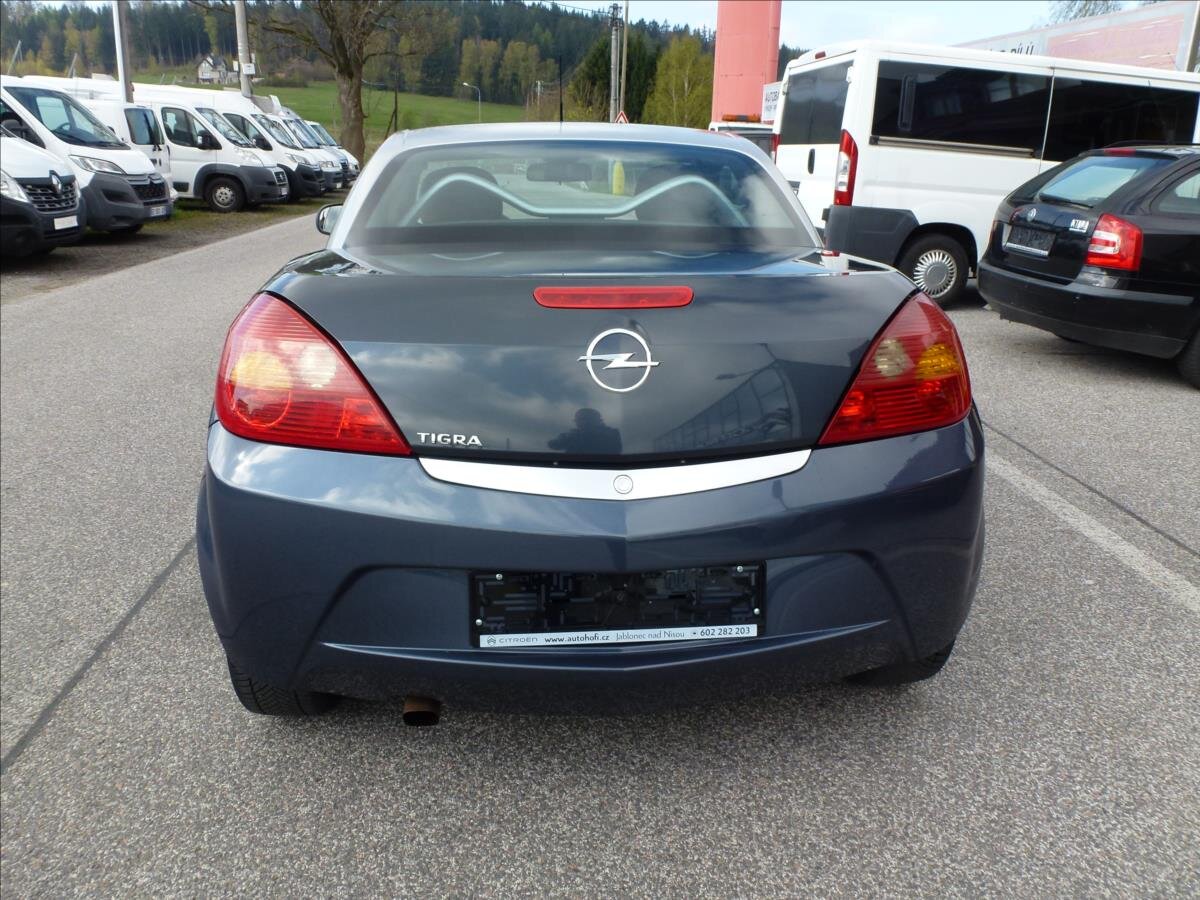 Opel Tigra Kabriolet 1,4 l 66 kw