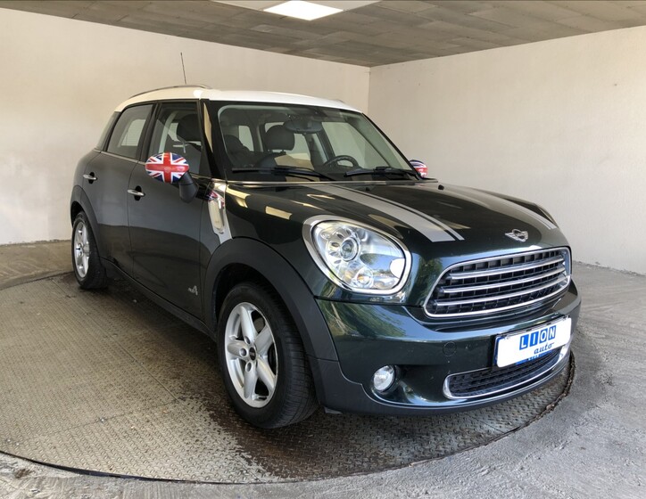 Mini Countryman 1