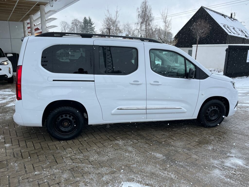 Toyota ProAce City Verso MPV 1,5 l 96 kw