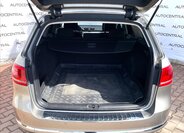 Volkswagen Passat 10