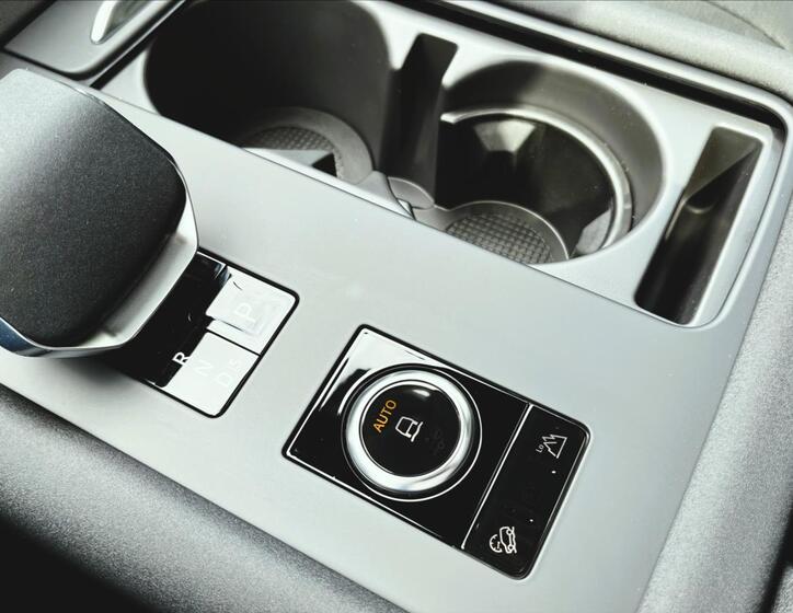 Land Rover Discovery 27