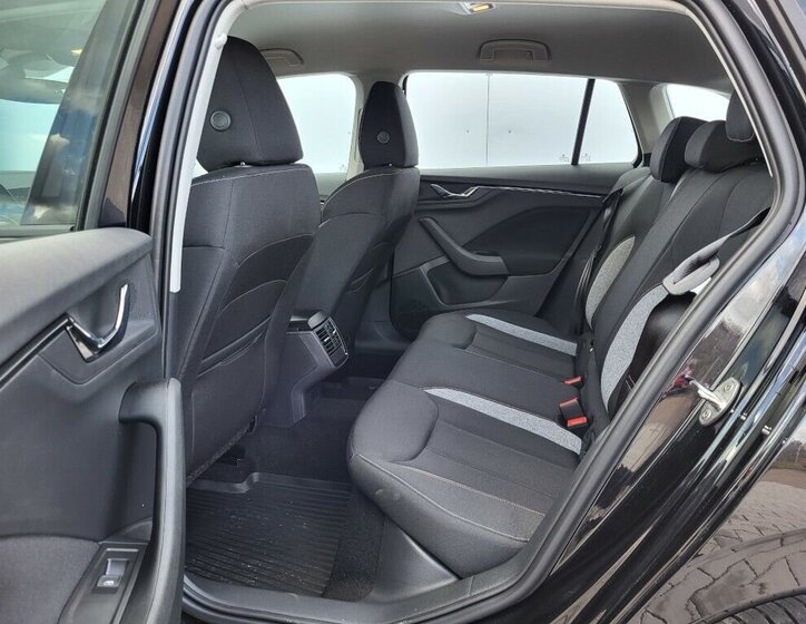 Škoda Scala Hatchback 999,0 85 kw