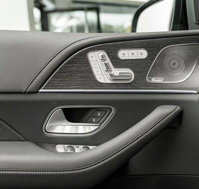 Mercedes-Benz Ostatní 19