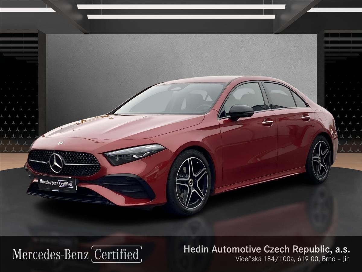 Mercedes-Benz Třídy A Sedan / Limuzína 1,3 l 100 kw