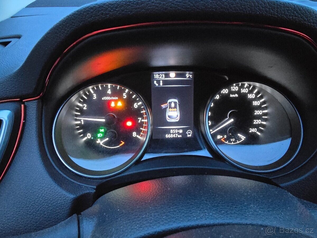 Nissan Qashqai SUV / Terénní 0,0 120 kw