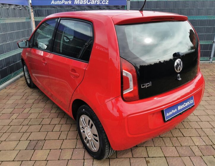 Volkswagen up! Hatchback 999,0 44 kw