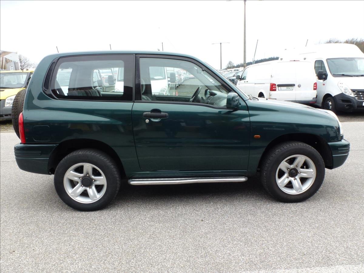 Suzuki Grand Vitara SUV / Terénní 2,0 l 94 kw