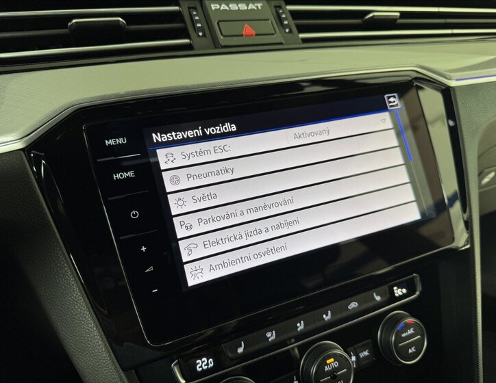 Volkswagen Passat Kombi 1,4 l 160 kw