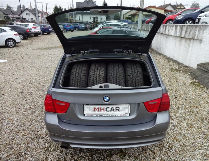 BMW Řada 3 27
