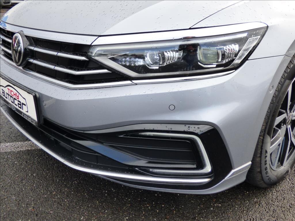 Volkswagen Passat Kombi 1,4 l 115 kw