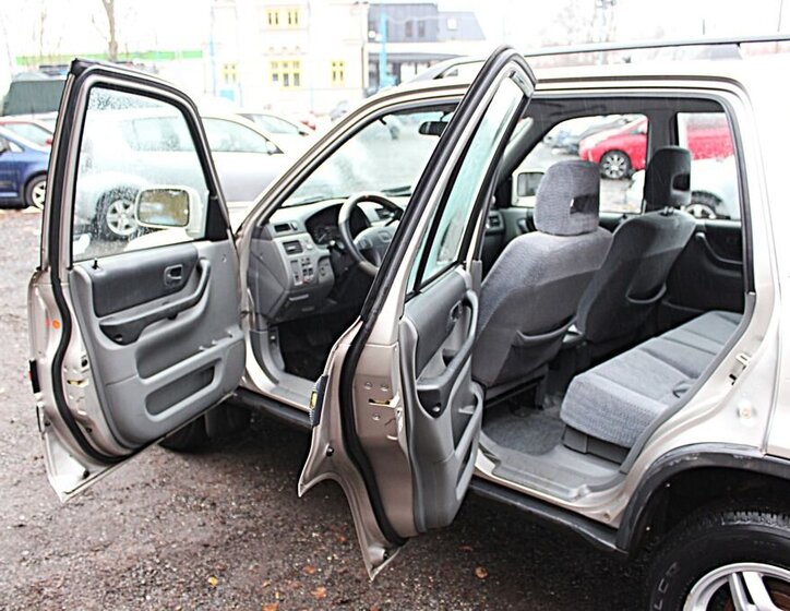 Honda CR-V SUV / Terénní 2,0 l 94 kw