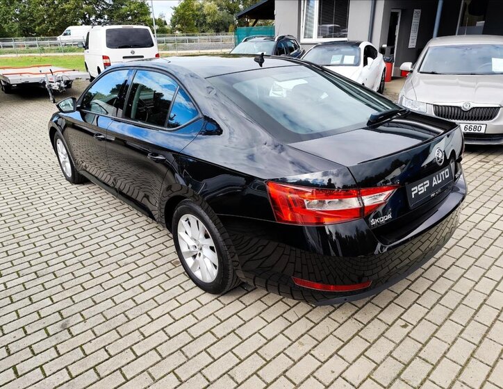 Škoda Superb 6