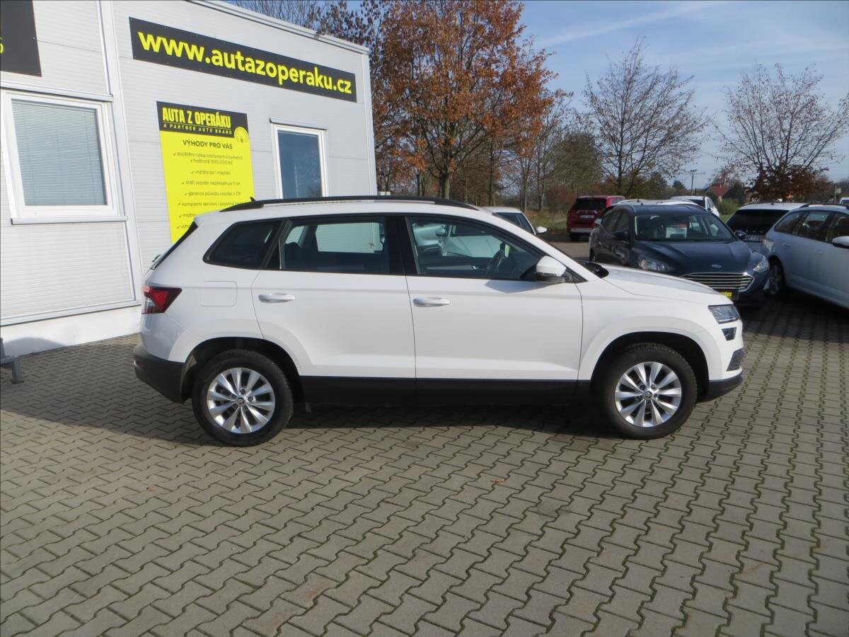Škoda Karoq SUV / Terénní 1,5 l 110 kw
