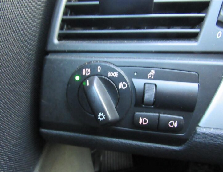 BMW X3 SUV 2,0 l 130 kw