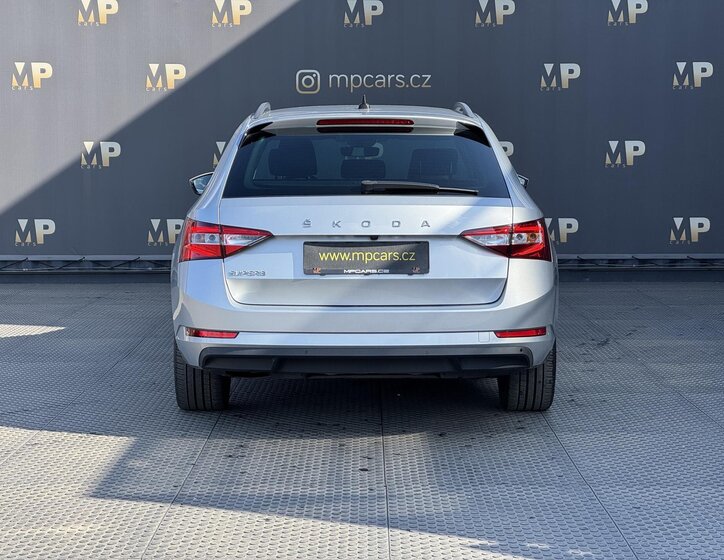 Škoda Superb Kombi 2,0 l 110 kw