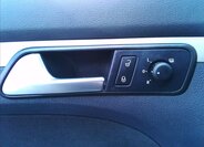 Volkswagen Touran Kombi 2,0 l 103 kw