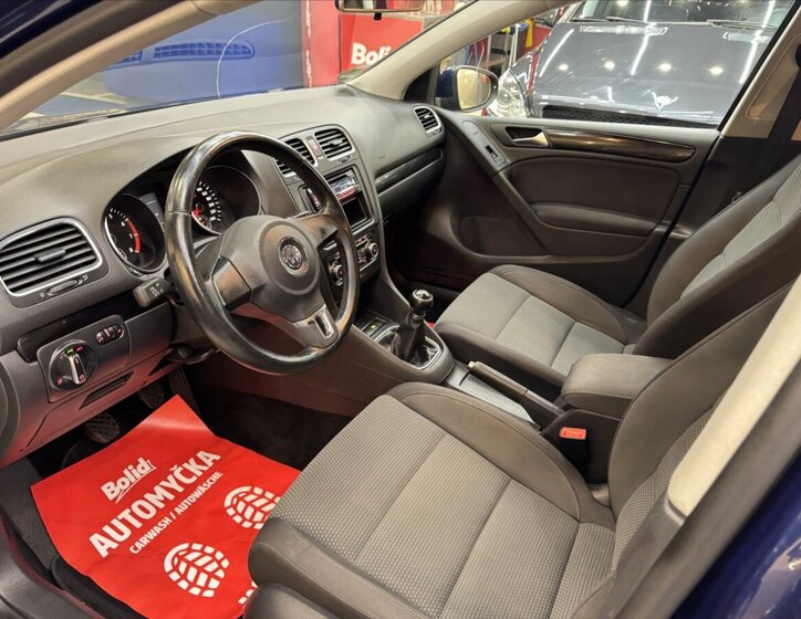 Volkswagen Golf Hatchback 1,4 l 59 kw