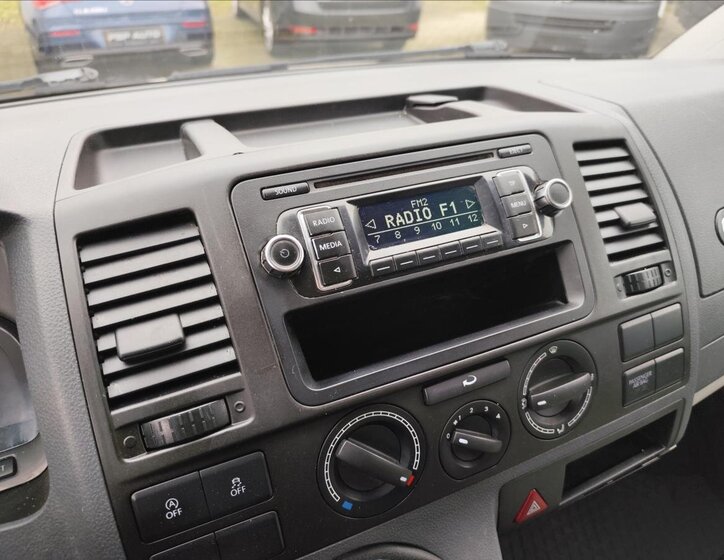 Volkswagen Transporter VAN-Minibus 2,0 l 84 kw