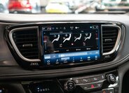 Chrysler Pacifica MPV 3,6 l 221 kw