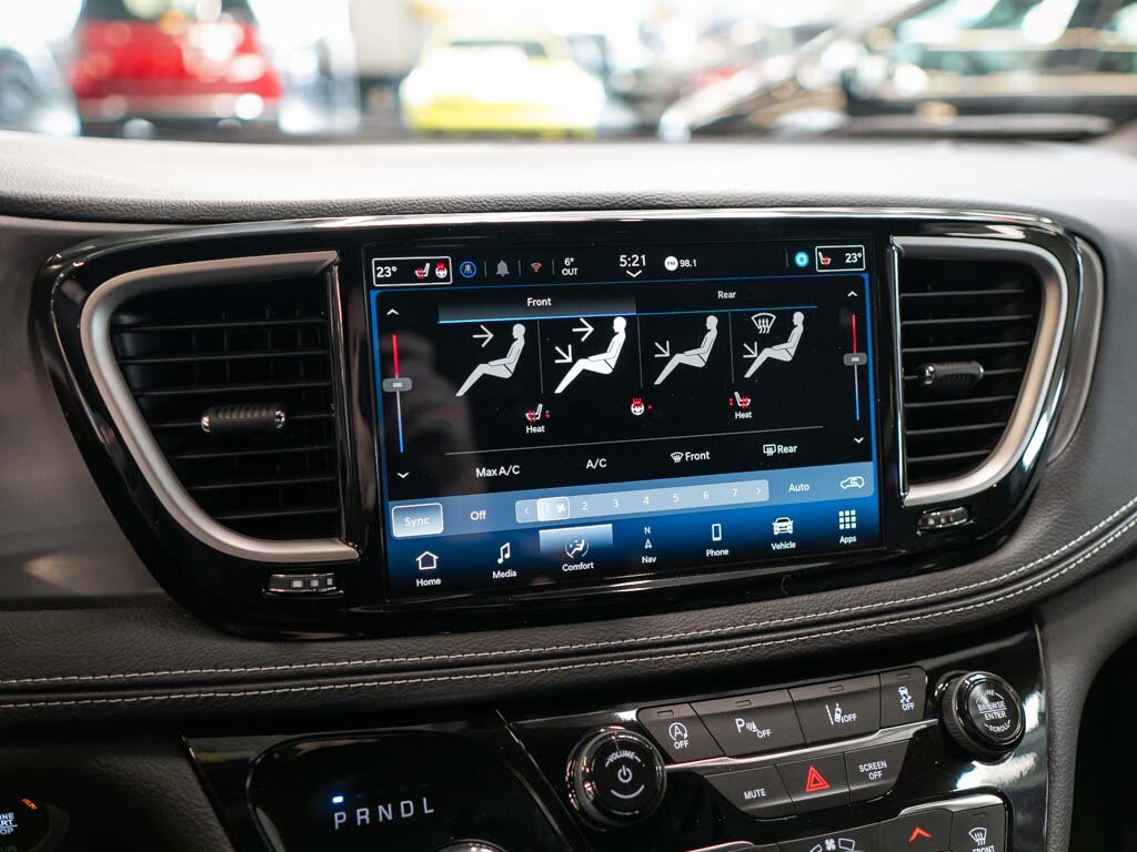 Chrysler Pacifica MPV 3,6 l 221 kw